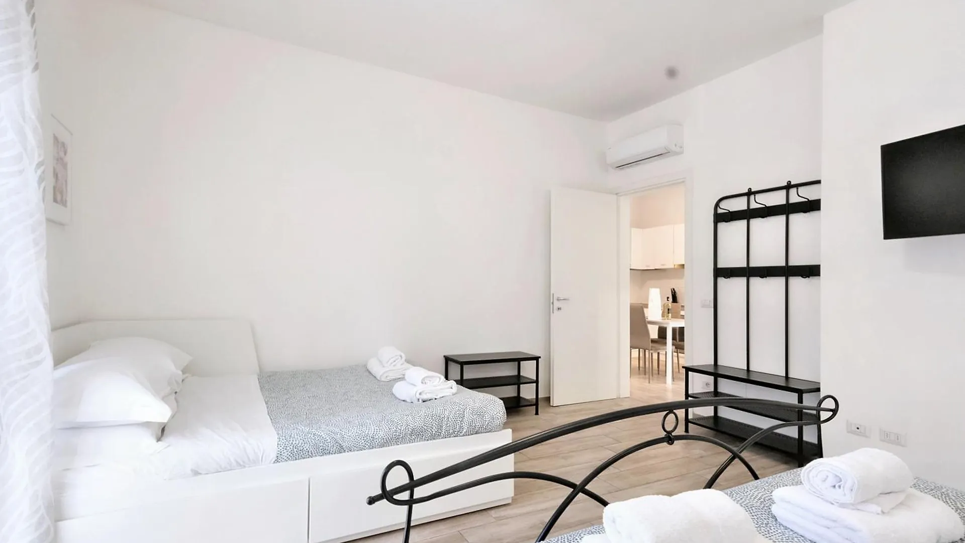 Wine Apartments Florence Bardolino