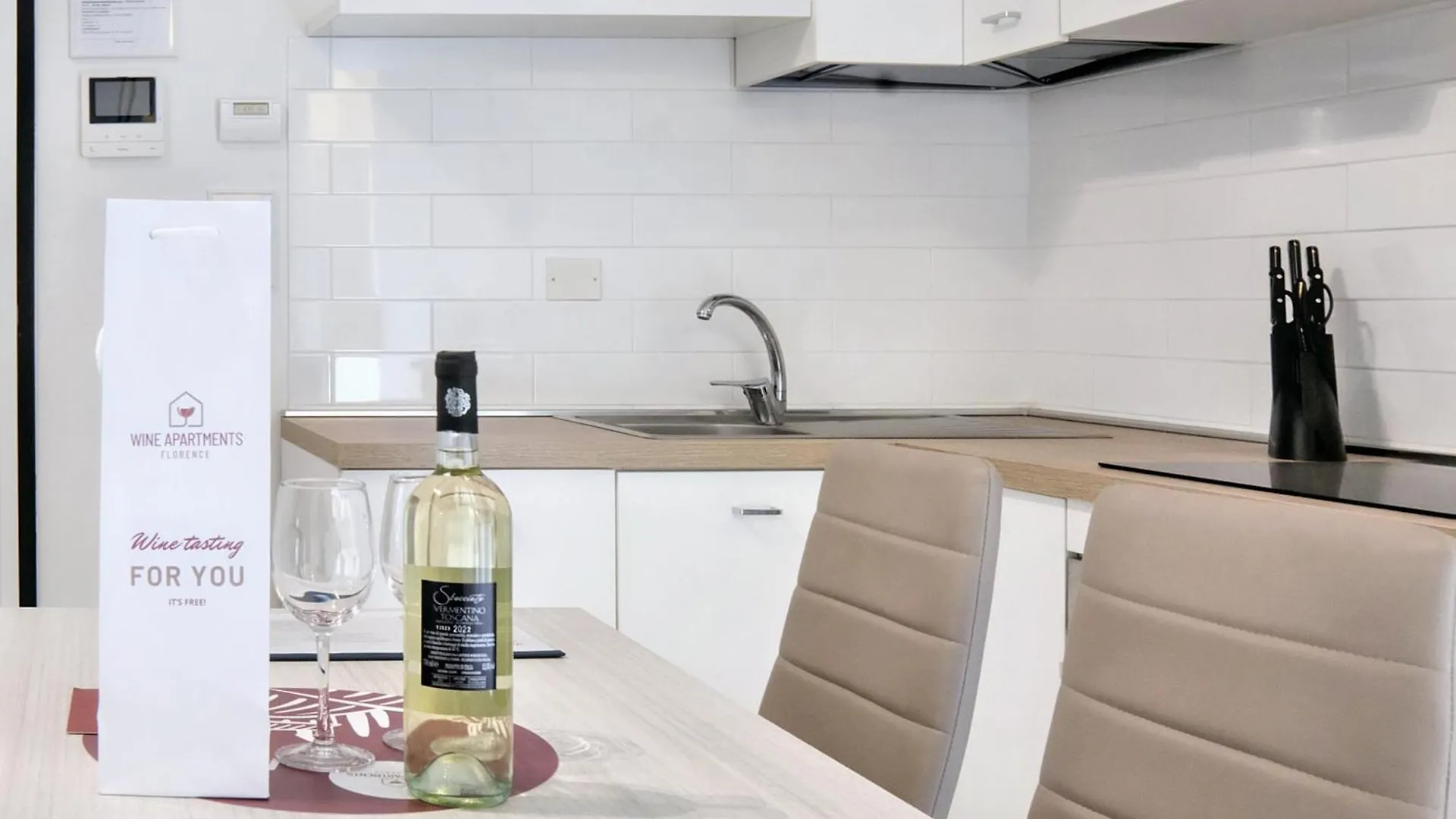 Wine Apartments Florence Bardolino 0*,